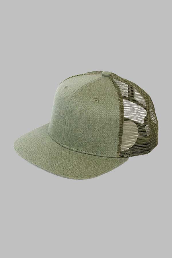 Trucker cap with flat visor